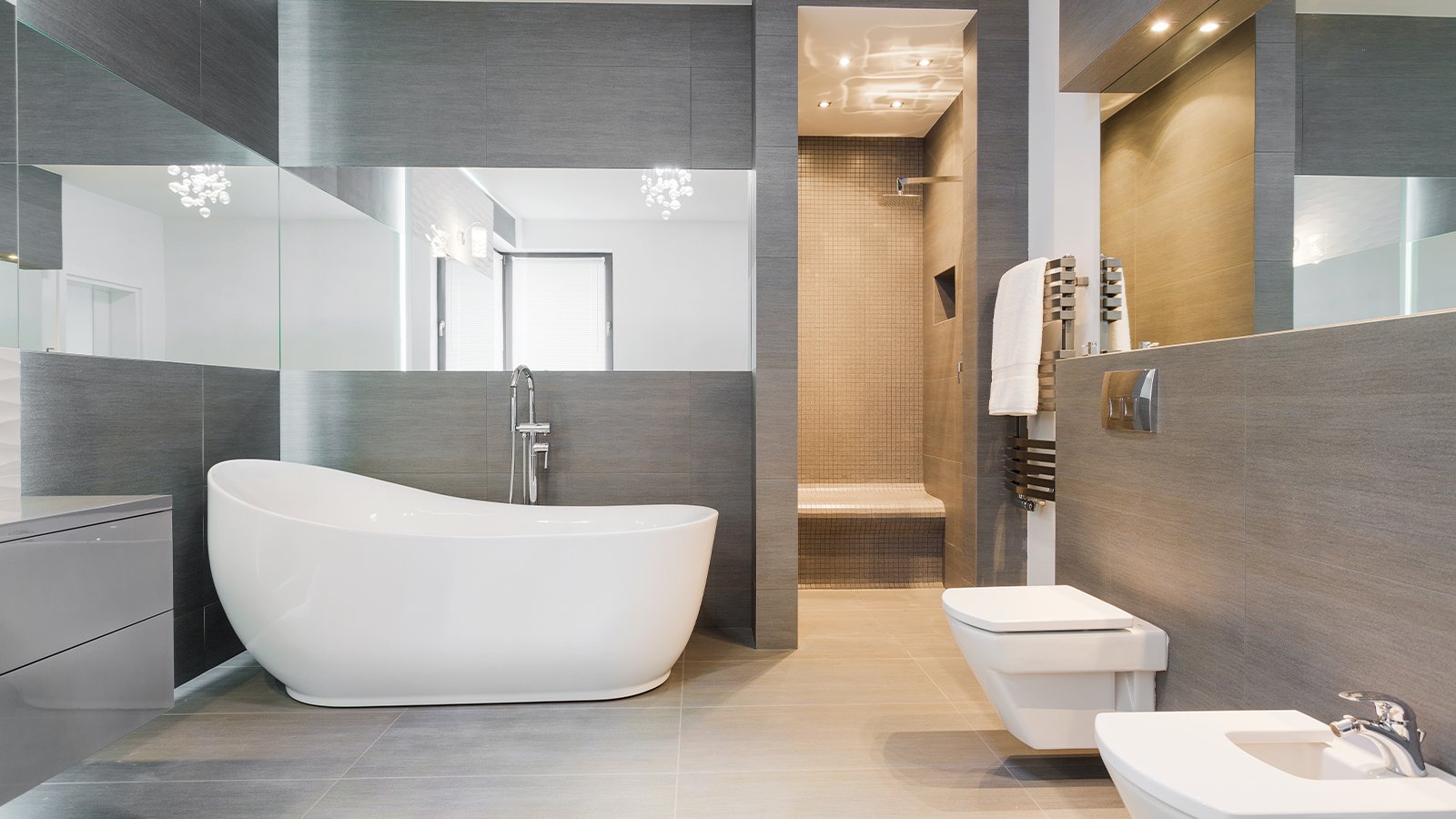 Modern bathroom remodel in Houston. Freestanding tub installed.